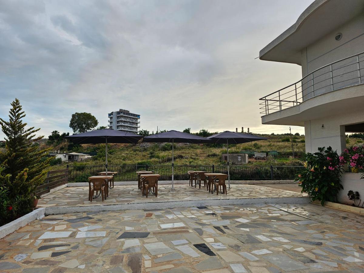 Hotel Irini Sarande Ngoại thất bức ảnh