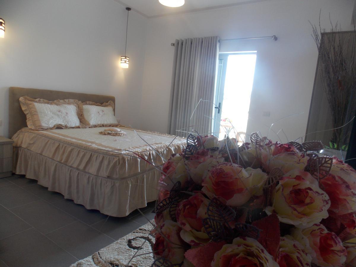 Hotel Irini Sarande Ngoại thất bức ảnh