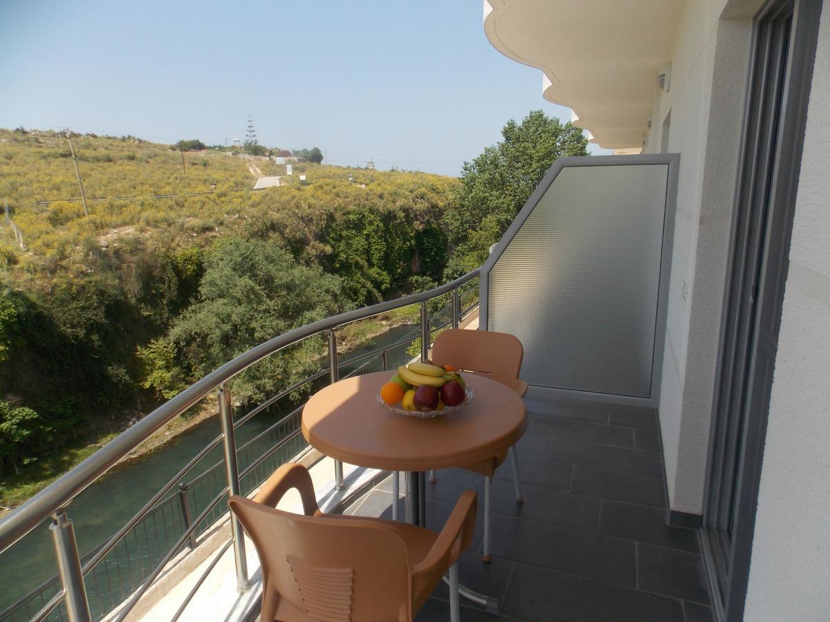 Hotel Irini Sarande Ngoại thất bức ảnh